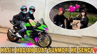 AKANG MV KASIH HADIAH BUAT CINTA  LANGSUNG DIPAKE BUAT SUNMORI‼️ [upl. by Atiz]