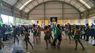 Apresentação AmareloAzul e Branco  Escola Municipal Dona Ruth Azeredo [upl. by Laon]