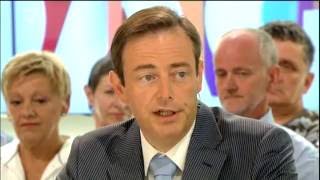 20120909  7dag  Bart De Wever versus Filip De Winter [upl. by Eednus]