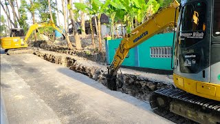 Excavators destroys then make holes in the road to install giant pipes 14 [upl. by Notaek]