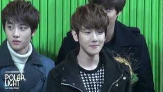 POLAR LIGHT130207 Sehuns graduation ceremony BAEKHYUN quotjust wanna go back to bedㅅ [upl. by Townshend]