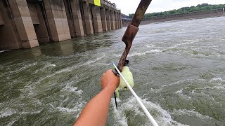 BOWFISHING Barkley Dam [upl. by Vivienne]