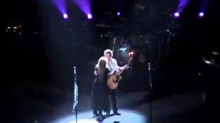 Lindsey Buckingham and Stevie Nicks kiss [upl. by Jezabel]