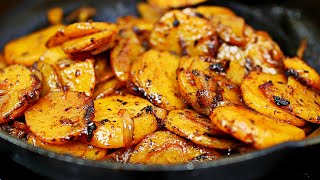 Delicious Pan Fried Potatoes  Easy Skillet Potatoes Recipe [upl. by Wyck]