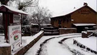 Cluny  dans le bourg de Sainte Cécile en FRANCE Bourgogne Saône et Loire [upl. by Pressey917]