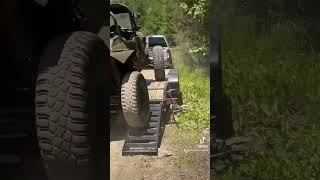 Rode like this for 10 miles 🤦‍♂️4x4 offroad fyp viralvideo automobile usa subscribe [upl. by Hokanson]