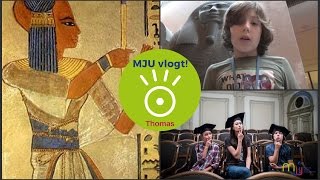 MJU vlogt Waarom hebben Egyptenaren blauwe haren [upl. by Yelhak]