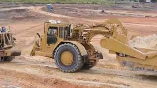 Cat 637 scraper video review  Earthmovers amp Excavators [upl. by Ehtyaf60]