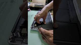 DIY battery replacement macbook air [upl. by Ennobe]