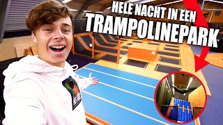 12 UUR OPGESLOTEN IN TRAMPOLINEPARK overnachting [upl. by Vivl238]