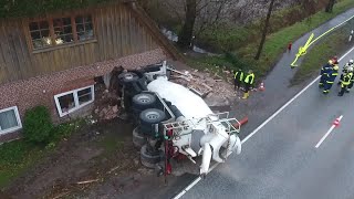 Rückblick 2023  Betonmischer in Gebäude bei Glückstadt  THW Feuerwehr und Bergung 12122023 [upl. by Ythomit624]