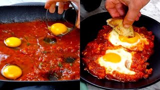 Shakshuka la ricetta delle uova al sugo della cucina israeliana [upl. by Phelia]