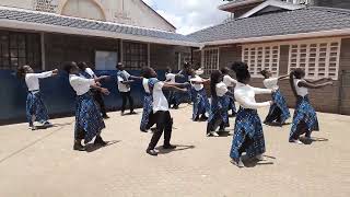 Huyu Ni Nani  St Josephs Choir  KMRM Liturgical Dancers Kwaya Mt Romano Mtunzi [upl. by Eylloh]