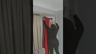 Instalando Cortinas Rojas para Navidad 🎄  Decoración Navideña en Casa [upl. by Azeret]