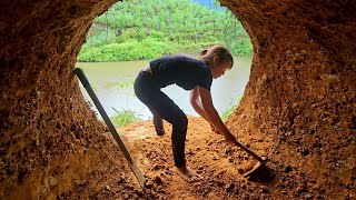 Full video Build underground shelters and search for wild food in the rainforest [upl. by Cosma]