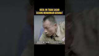 TENTARA INI MENYELAMATKAN BOCIL YANG SEDANG BERMAIN alurceritaflim film [upl. by Mavra279]