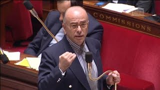 Cazeneuve quotIl nexiste quun peule le peuple françaisquot [upl. by Cornelia]