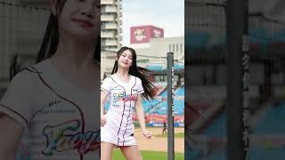 240428 RakutenGirls 應援曲「為勝利突破」李昀 Cam [upl. by Moira]