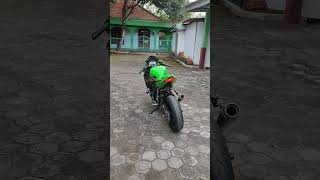 ZX25R Idle sound with Dx Generation Prorace Exhaust zx25r kawasaki [upl. by Cioban]