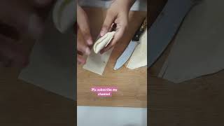 How to make fold samusaEasy samusa folding recipeshort vedioviralHumayrar rannaghor [upl. by Martens]