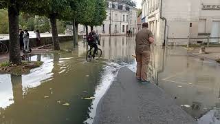 Crue du Loir à Vendôme le 12 octobre 2024 vers 14h00 [upl. by Ashia58]