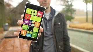 Nokia Lumia 1520 review [upl. by Elbag378]