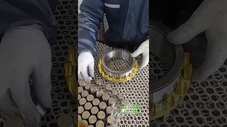 Installation process of cylindrical roller bearing bearing machinery maintenance [upl. by Matthei]