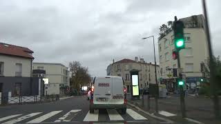 Des cyclistes et des scooters très dangereux aux abords de La Défense  Road Rage [upl. by Philemol]