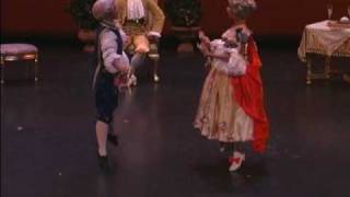 Baroque Dance Entree des Bacchantes from quotPhilomelequot [upl. by Wyler]