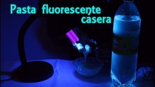 Cómo hacer pasta fluorescente casera Experimentos Caseros [upl. by Raimund]