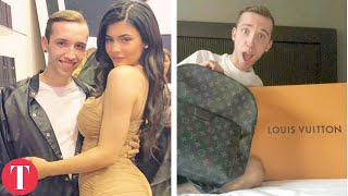 10 Celebs Who Gave Fans CRAZY EXPENSIVE Gifts [upl. by Garratt206]