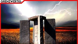 Die Guidestones in Georgia [upl. by Lelah]