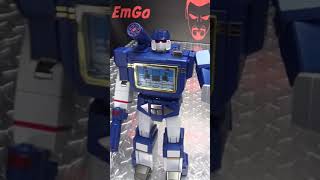 Robot Paradise Fanstoys Acoustic Wave Soundwave [upl. by Enerod]