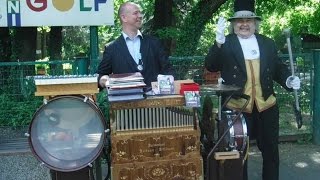 quotSchön ist so ein Ringelspielquot Franz Schwentner amp Andreas Platzer im böhmischer Prater Wien [upl. by Chaffee]