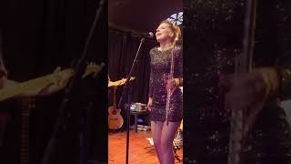 amandinebourgeois live concert tournée [upl. by Afrikah]