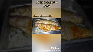 Peixe assado no forno simples e fácil [upl. by Enytsirk]