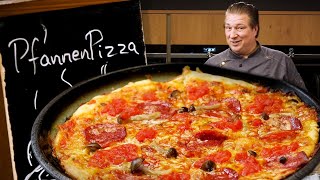 Pan Pizza  Pizza aus der Pfanne ohne Backofen ohne Hefe  Das schnelle Gericht [upl. by Dewain]