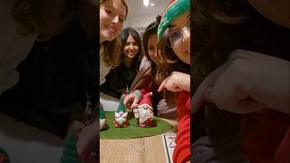 Pittura natalizia con le amiche 🎨🖌️🎅 sonichan art christmas festa christmasart party [upl. by Nnave]