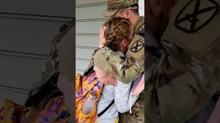 US military dad returns home and surprises daughter [upl. by Chrissie]