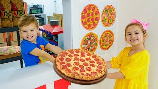 Trẻ học cách nấu pizza và giúp đỡ lẫn nhau [upl. by Douglass625]