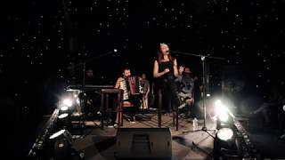 Irina Kapetanović amp Acoustic Live Lounge  MERCEDES BENZ Official Video [upl. by Zerline]