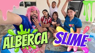 SE ROMPE NUESTRA ALBERCA DE SLIME  NOS RESBALAMOS 🤣 [upl. by Butch]