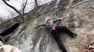 Pyramid Traverse V5 Inwood Hill park NYC [upl. by Lawry]