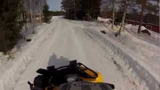 Can am 800 outlander driving snow and crash [upl. by Pet]