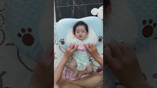 Xing Xing plays with Daddy neonatal newborn newbornbaby babycare chubbyBaby baby cutebaby [upl. by Tarah]