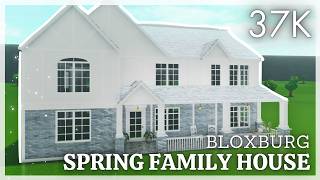 BLOXBURG Building a SPRING FAMILY HOUSE  EXTERIOR  SPEEDBUILD  Roblox [upl. by Assenahs]