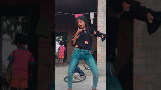 Kamariya Kare Lapa lap Lollipop Lagelu🥰😜bhojpurisong dance videopopularmusic👍🙏🙏 [upl. by Aronek]