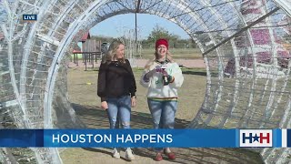 Houston Happens LIVE at Dewberry Farm for A BERRY Merry Christmas [upl. by Philippine]