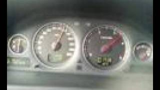 Volvo V70 24d Acceleration 140  185 kmh [upl. by Elleinod]