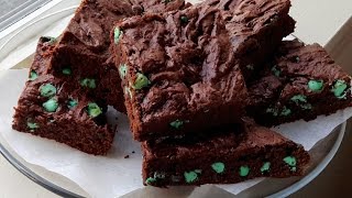 MINTY CAKEY BROWNIES [upl. by Cheyne]